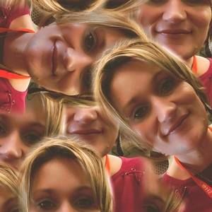 Meet your Posher, Krystal